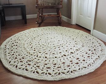 Lace throw rug