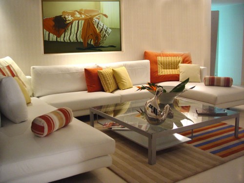 Useful Living Room Decorating Ideas