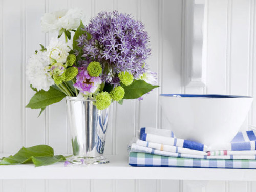 Bring Floral Scents into Your Home